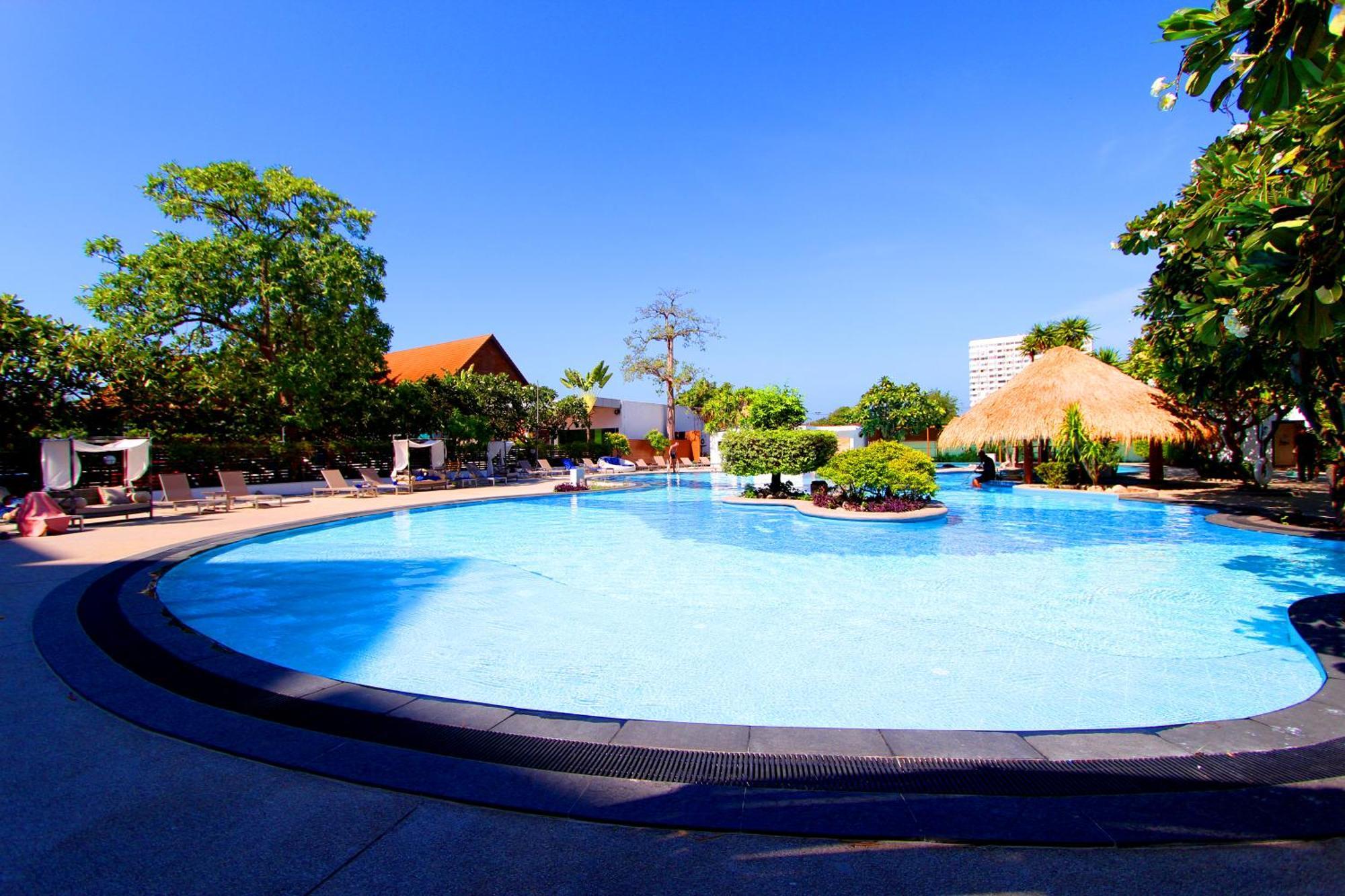 Coco Beach Hotel Jomtien Pattaya Exterior photo